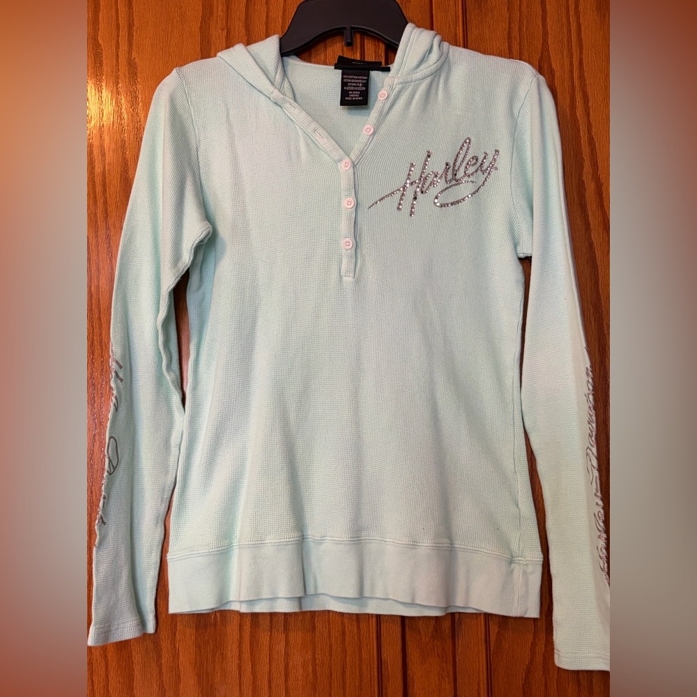 Women’s Harley Davidson long sleeve shirt size  medium Waffle knit Henley